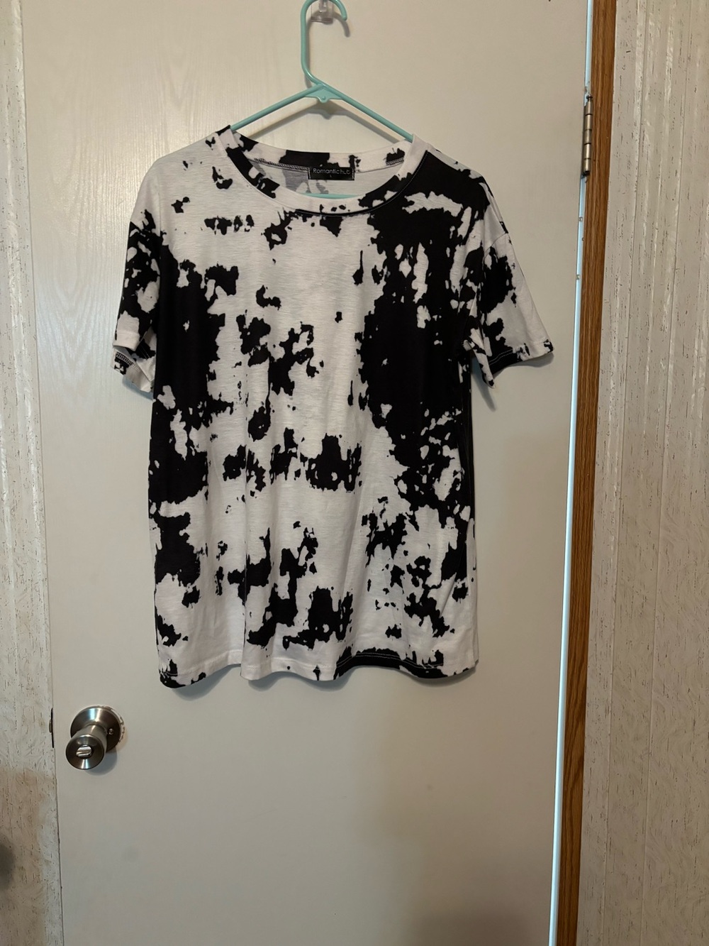 Black & White Tie-Dye Short Sleeve Tee